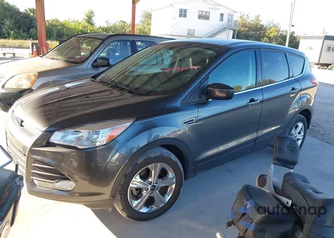 2015 Ford Escape Se z USA, uszkodzony, nr VIN 1FMCU0GX4FUB68919